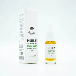 Aceite de CBD 20% amplio en botella